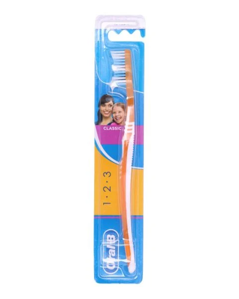 Oral B Classic 40 Medium