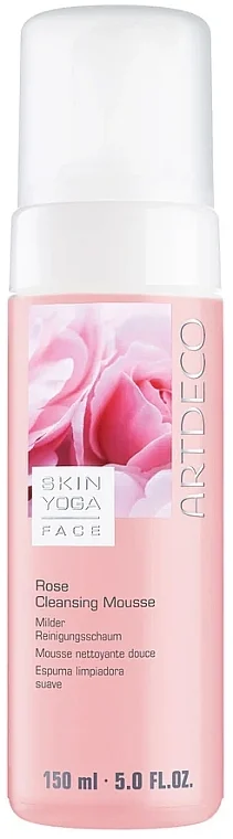 Mousse detergente delicata con preziosa acqua di rose