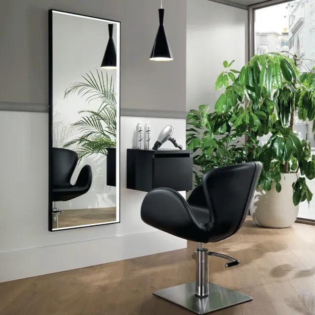 Arredo Parrucchiere Offerta Online: Specchio a Led con Poltrona