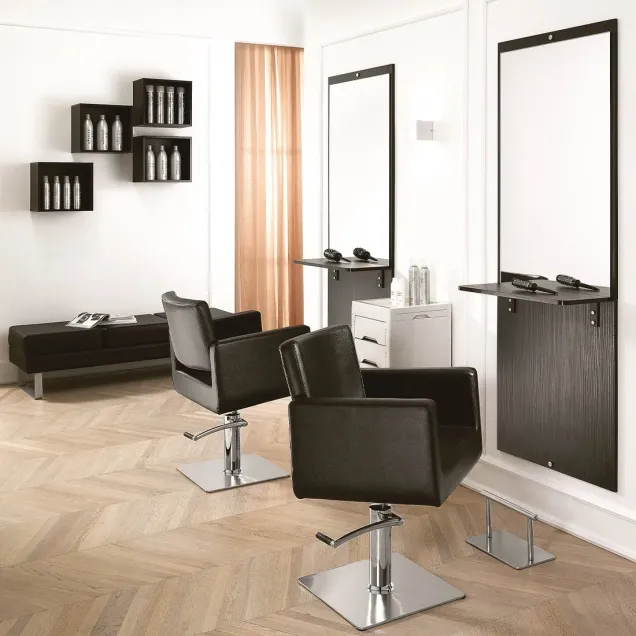 Arredo Parrucchieri con Specchi Completi di Poltrone e Poggiapiedi Offerta Hair King