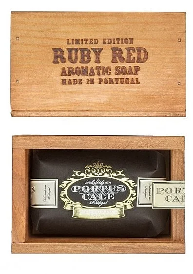Sapone solido "Uva e bacche rosse", in confezione regalo