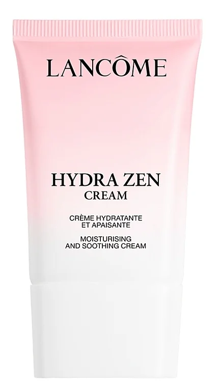 Crema con acido ialuronico ed estratto di rosa per idratare e ammorbidire la pelle del viso