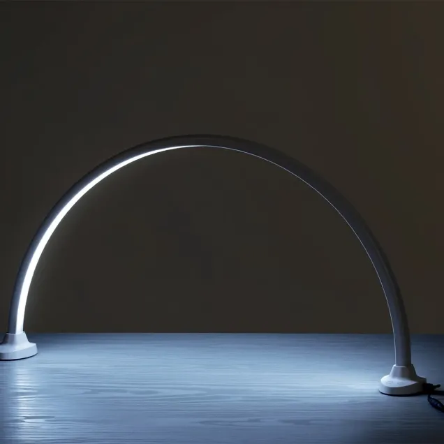 Lampada da Tavolo a Led Nuova Forma ad Arco Formato Max 80 cm