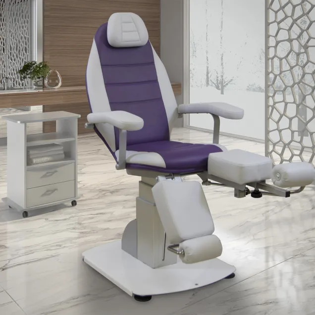 Poltrona Estetica Elettrica Professionale Pedicure con Separa Gambe Made Italy